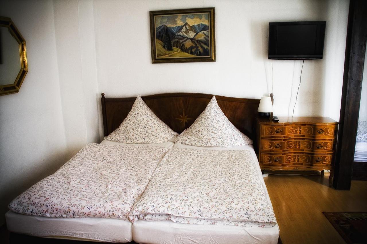 บัลทาซาร์ น็อยมันน์ Hotel บรืล ห้อง รูปภาพ